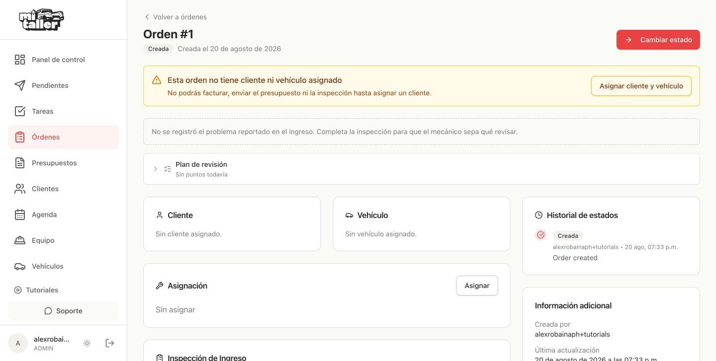 Ficha de la orden número 1 recién creada, con el aviso de que no tiene cliente ni vehículo asignado